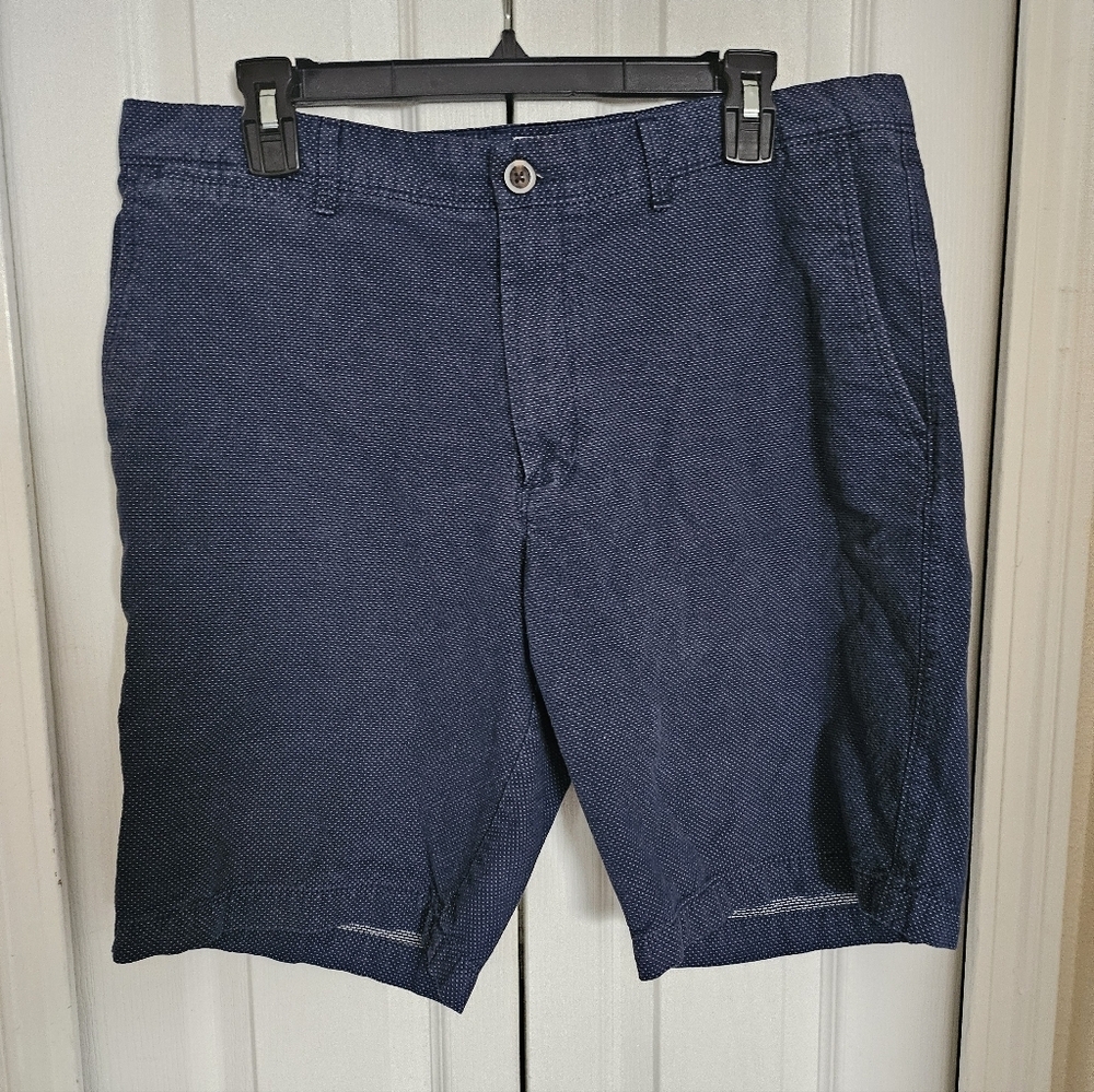 Goodfellow & Co Linden Shorts Mens 36 Blue Micro Dot Flat Front Casual Preppy. - Picture 2 of 2